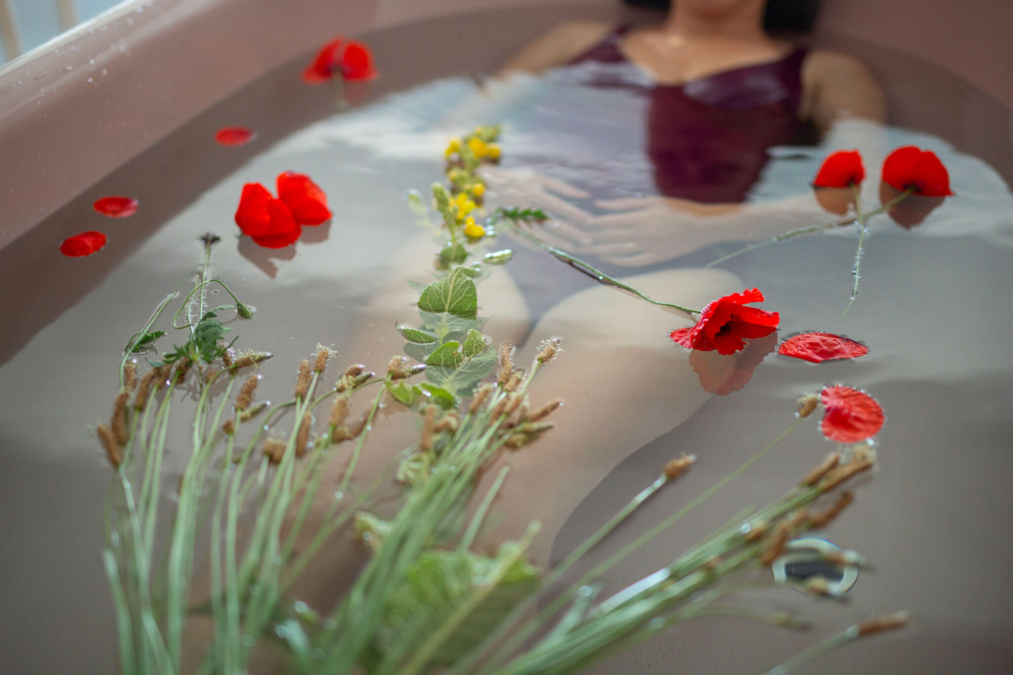 A bath with flowers.